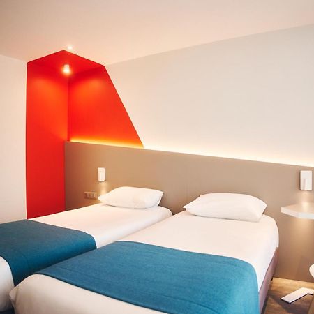 Hotel Le Quetzal Ла-Гранд-Мот Экстерьер фото