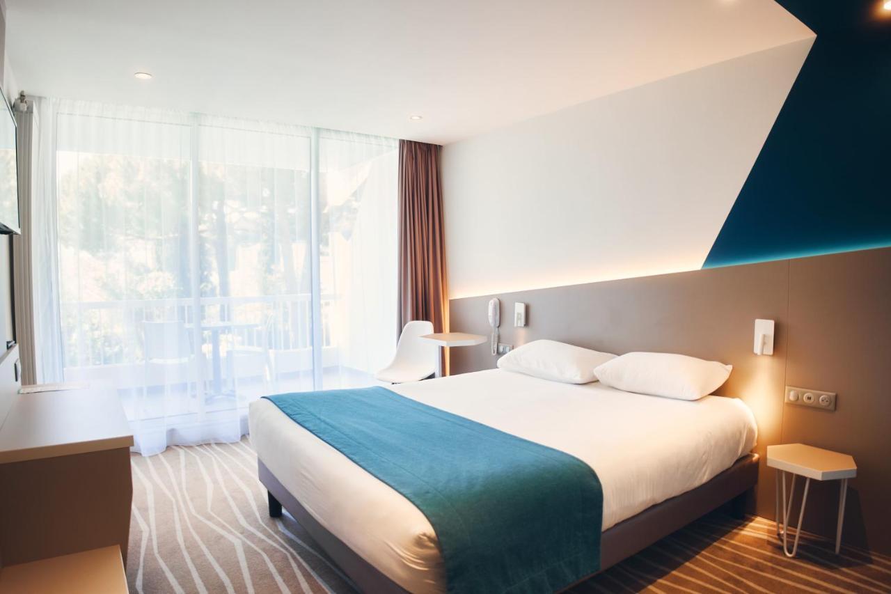 Hotel Le Quetzal Ла-Гранд-Мот Экстерьер фото