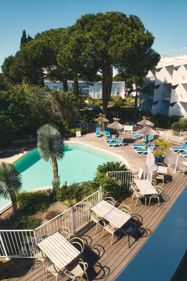 Hotel Le Quetzal Ла-Гранд-Мот Экстерьер фото