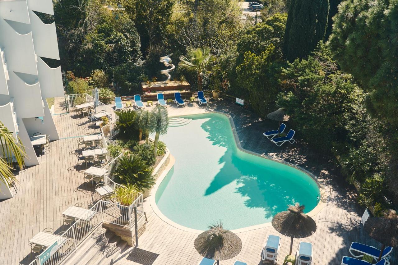 Hotel Le Quetzal Ла-Гранд-Мот Экстерьер фото
