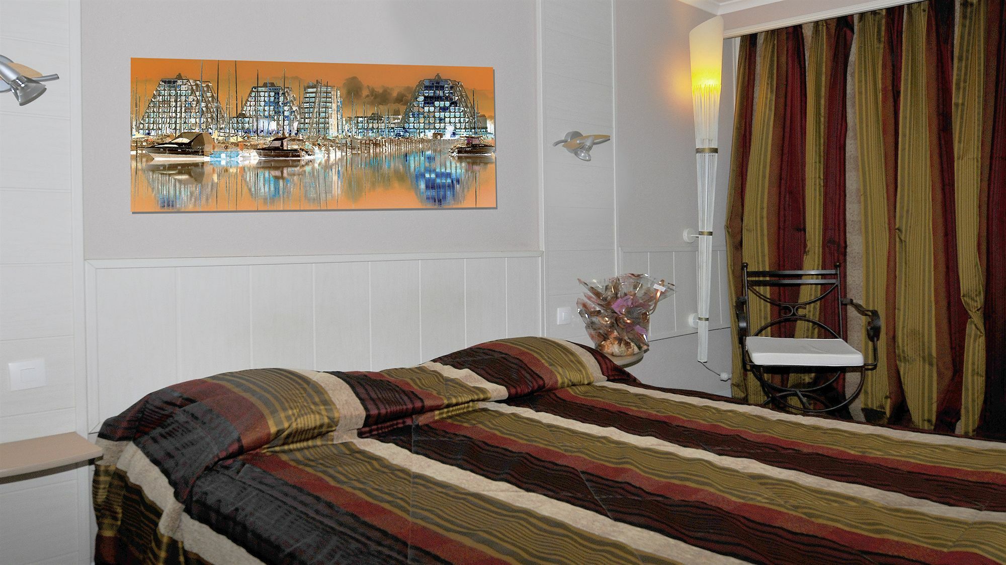 Hotel Le Quetzal Ла-Гранд-Мот Экстерьер фото
